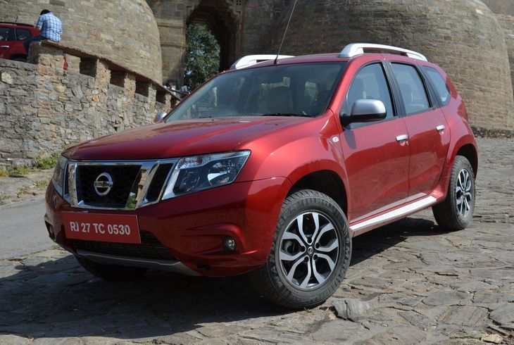 Если Nissan установит свои двигатели на Terrano, то можно будет говорить о каких-то серьезных различиях с Duster, а так - только бутафория.