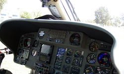 Eurocopter_AS365_N2_Dauphin_cockpit.jpg